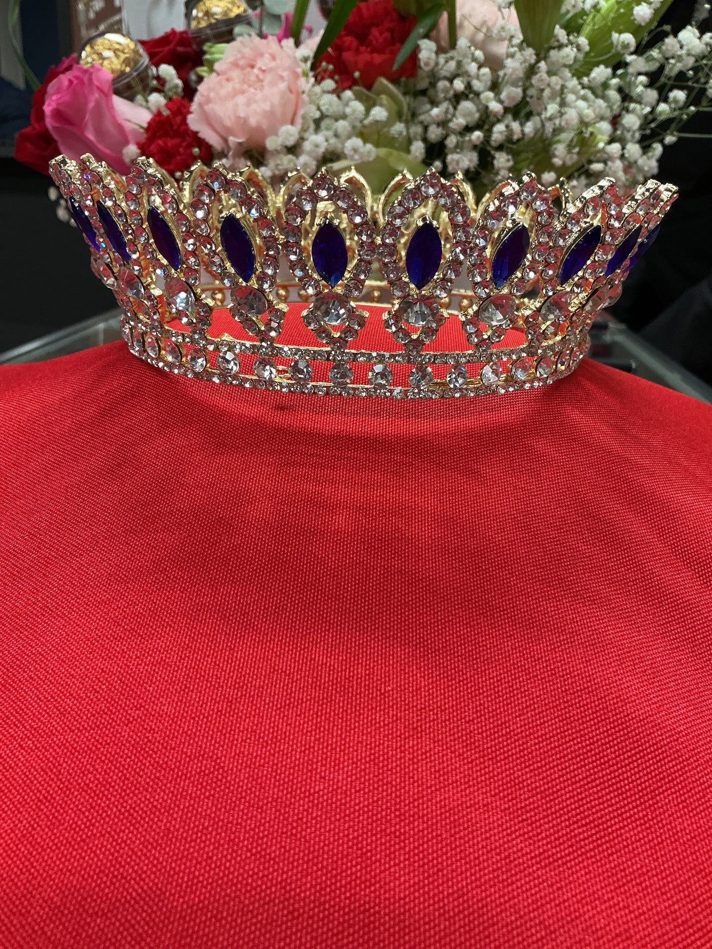 Blue diamond tiara 1005