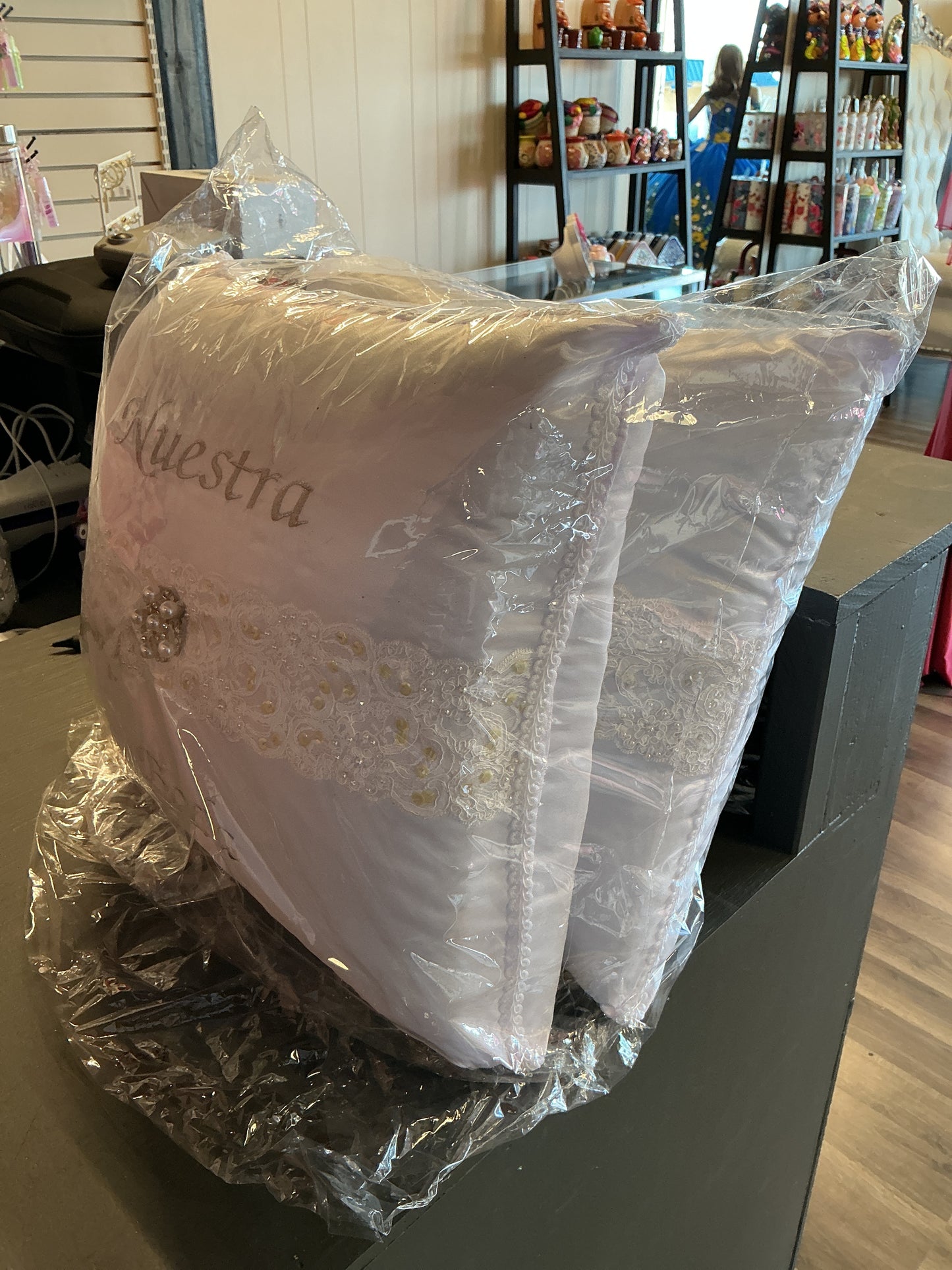 Nuestra boda bridal pillows 2001