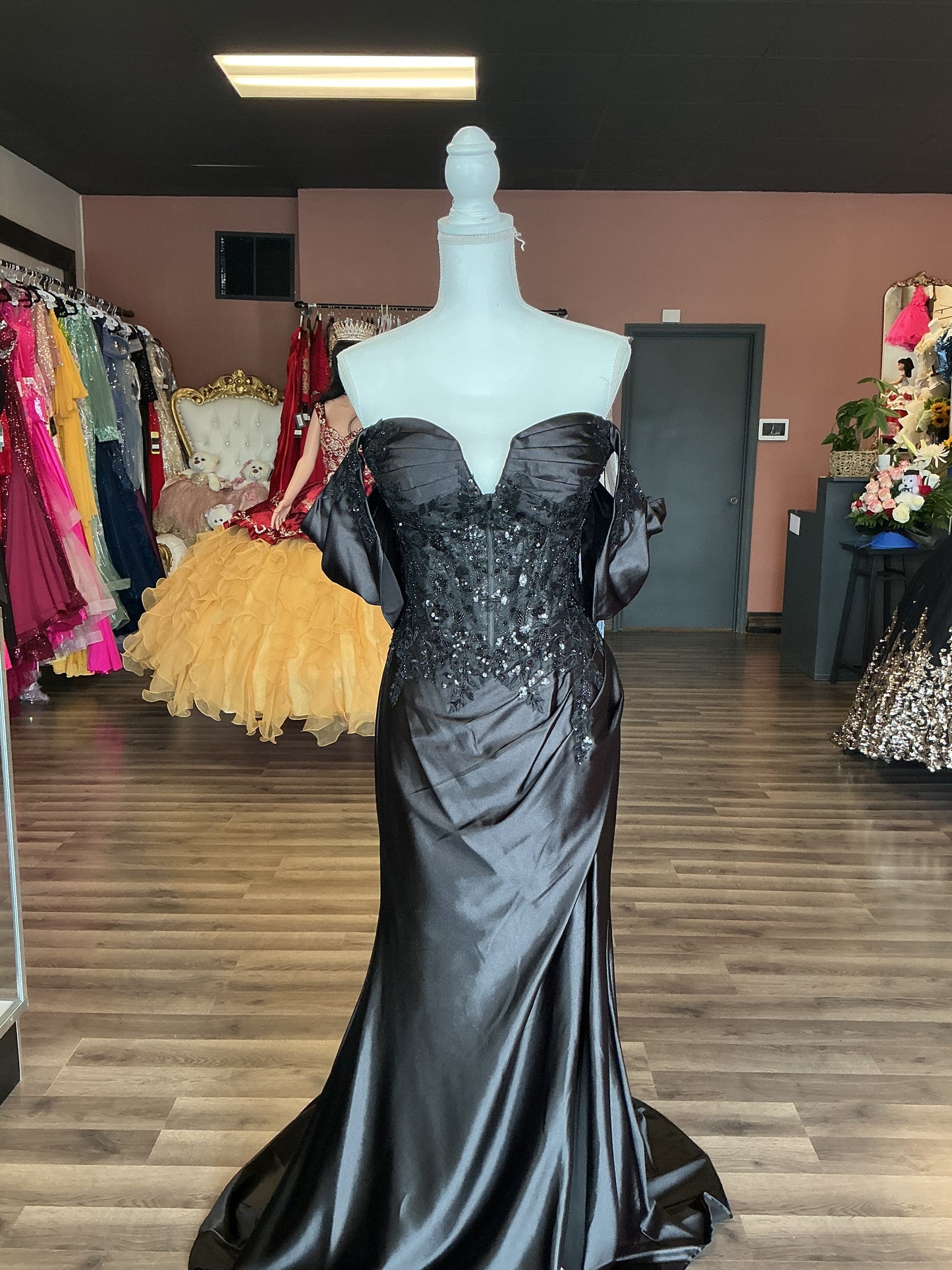 Raven dress