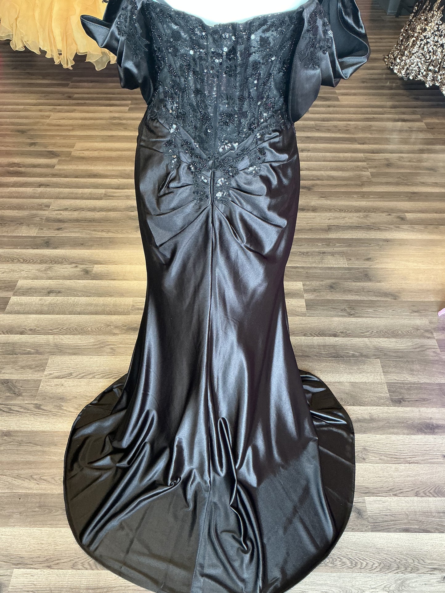 Raven dress