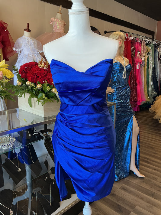 Satin Sculptress