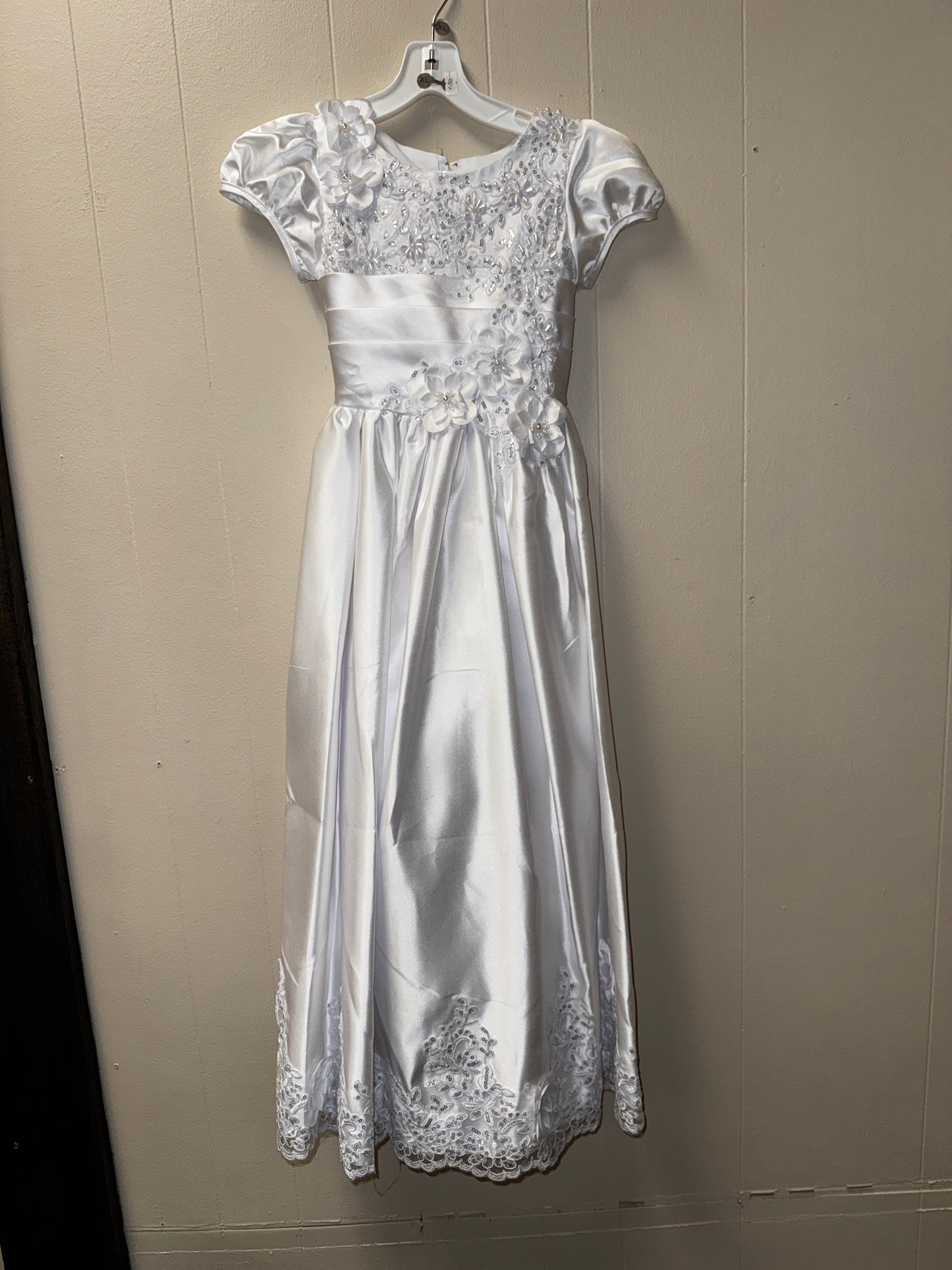 Flowers and pearls christening dress 6Y