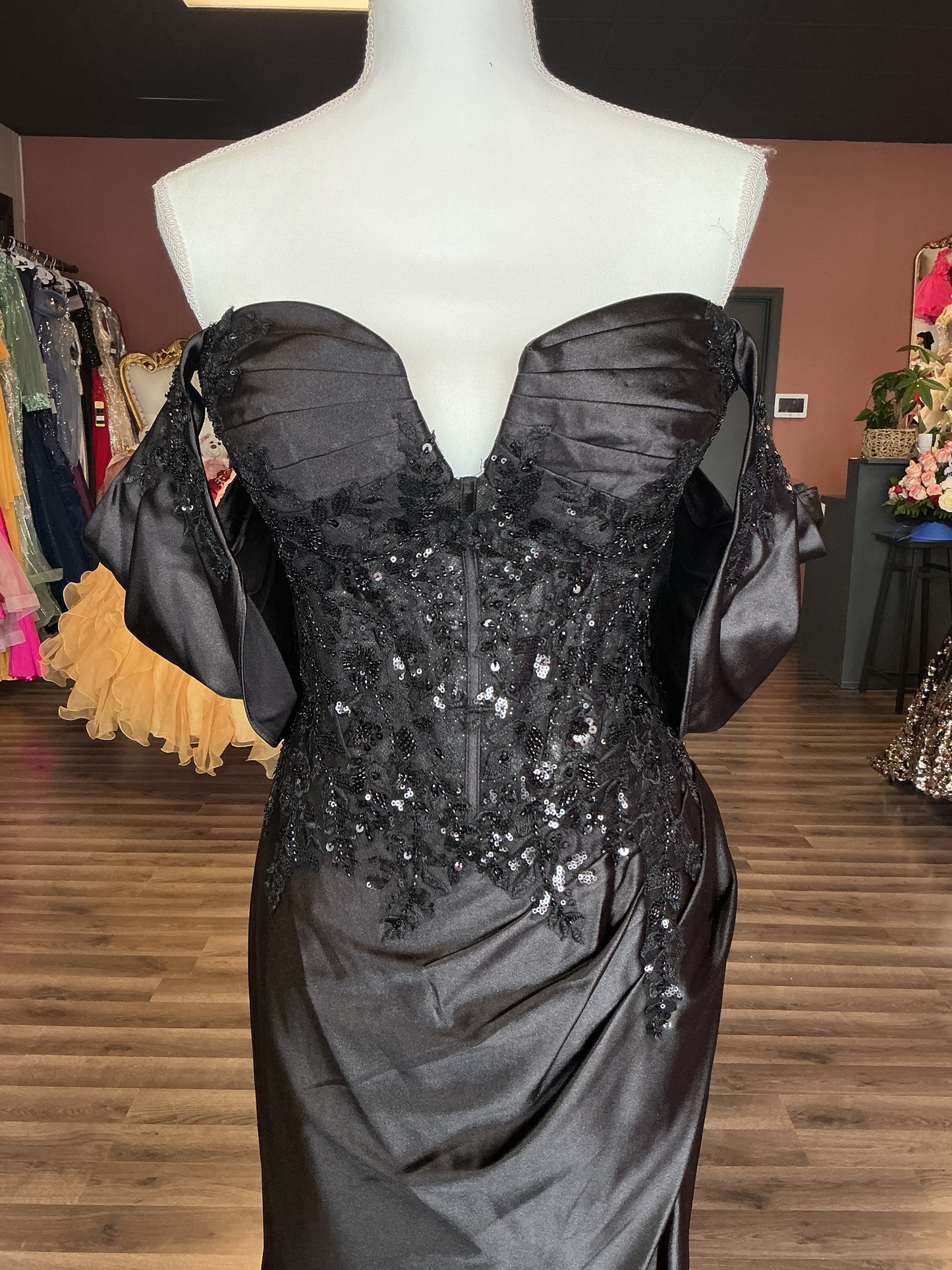 Raven dress