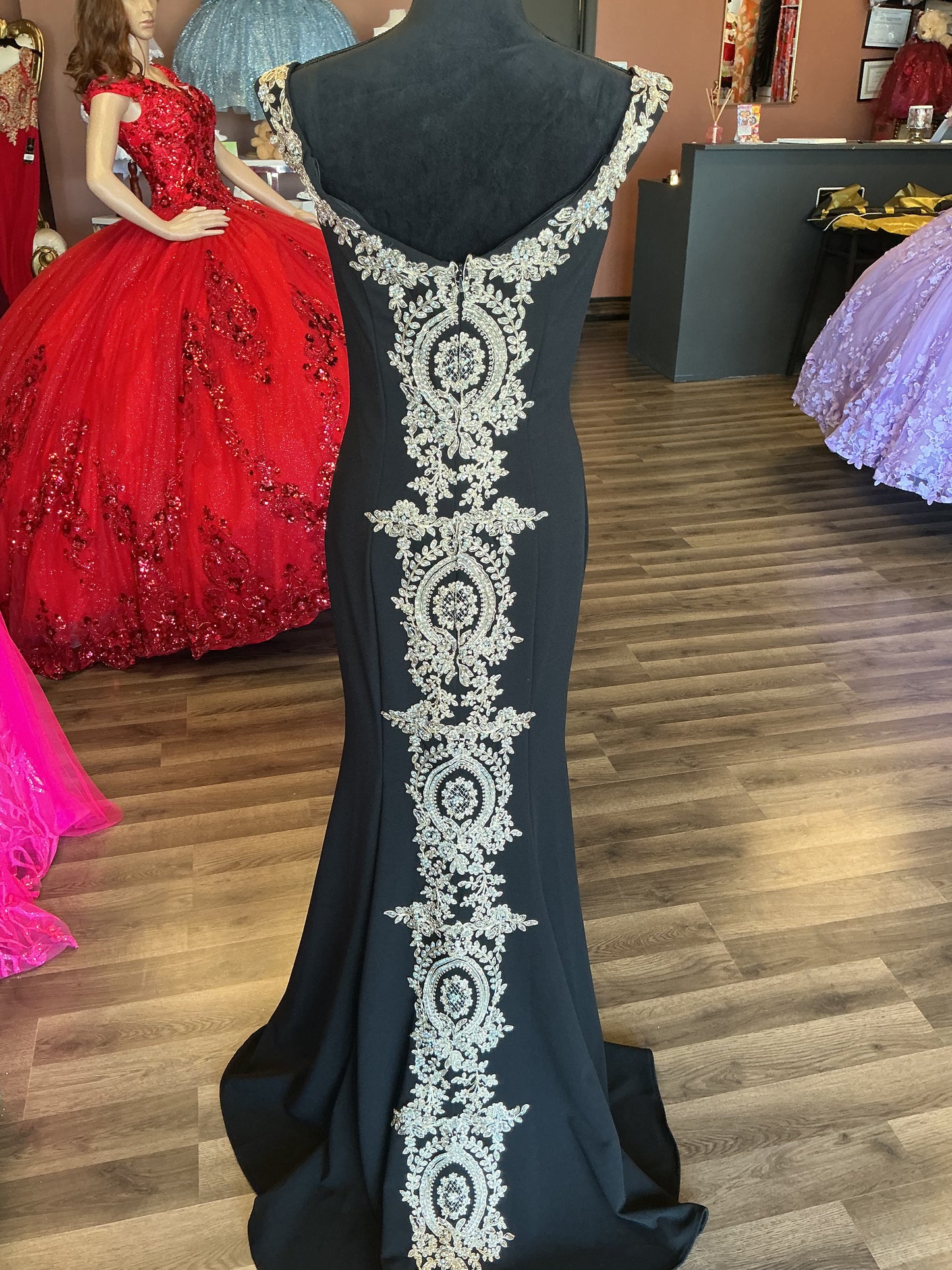 Royal Embellishment