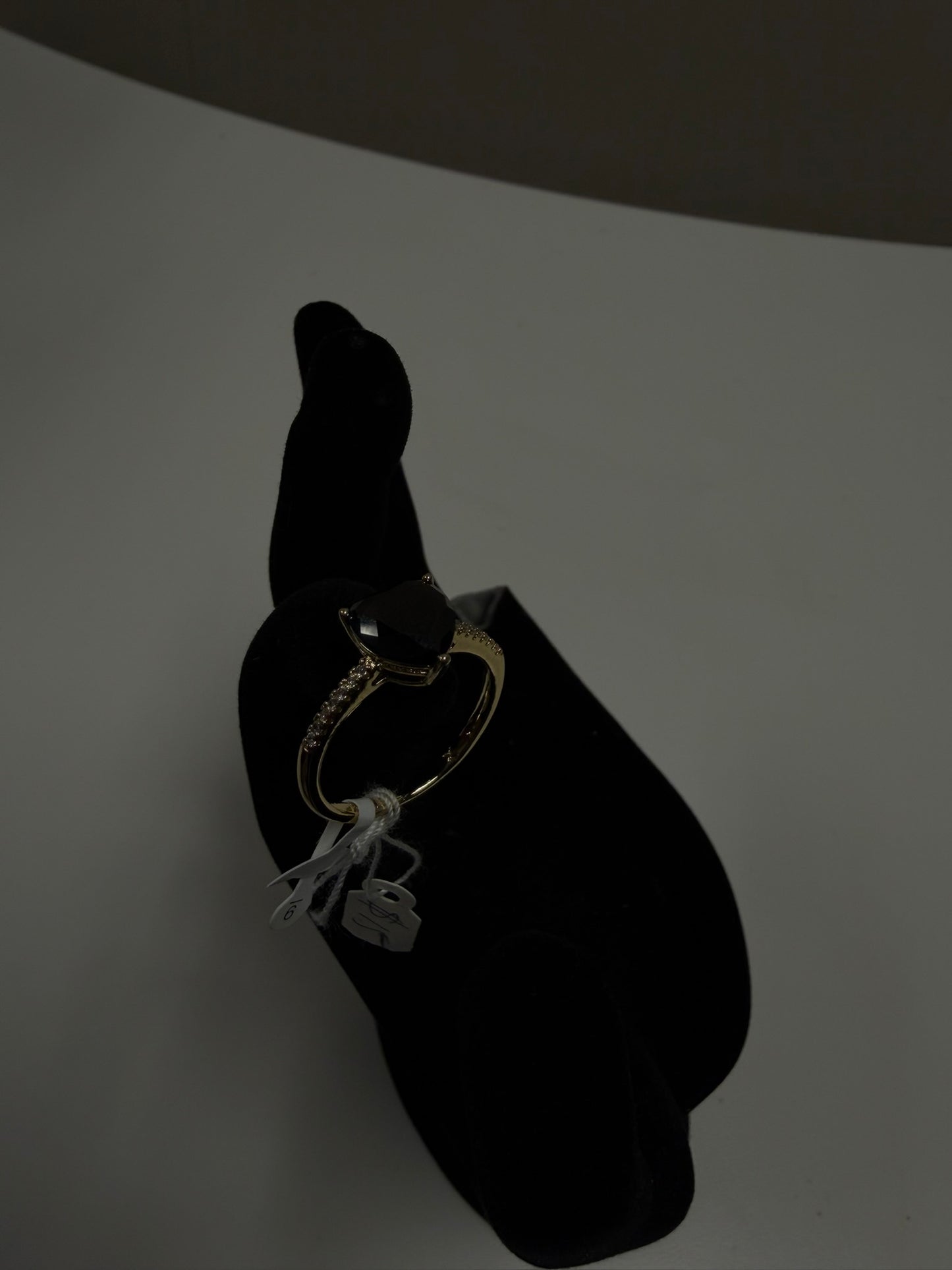 Noir Mystique